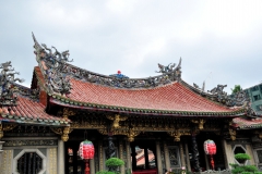 Lungshan Temple 8